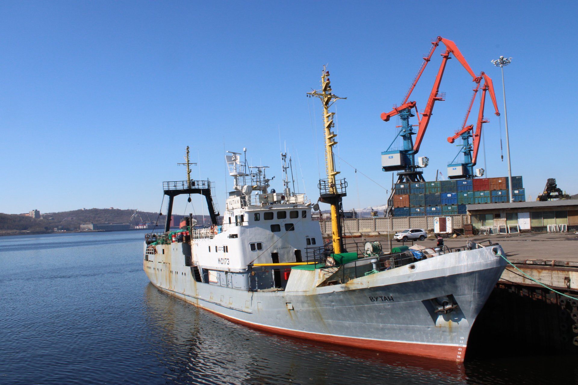 В июне мурманские портовики перевалили 17 тысяч тонн рыбы