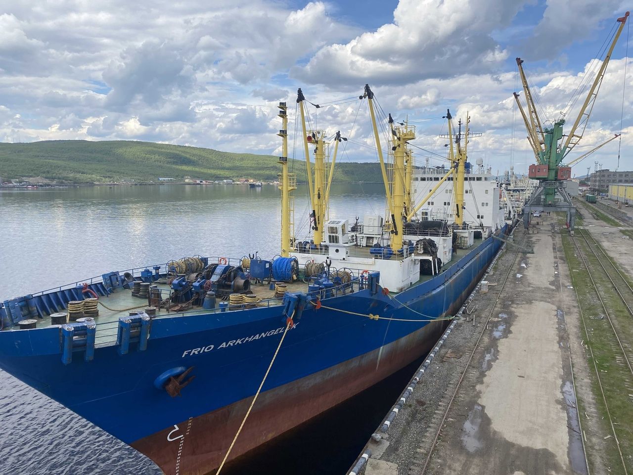 В августе лидером по доставке рыбы в Мурманск стал «ФРИО Архангельск»