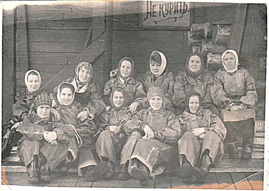 1964. Женская бригада докеров